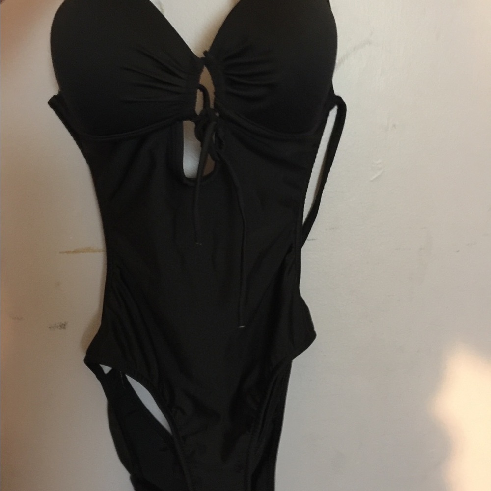 Venus one piece
